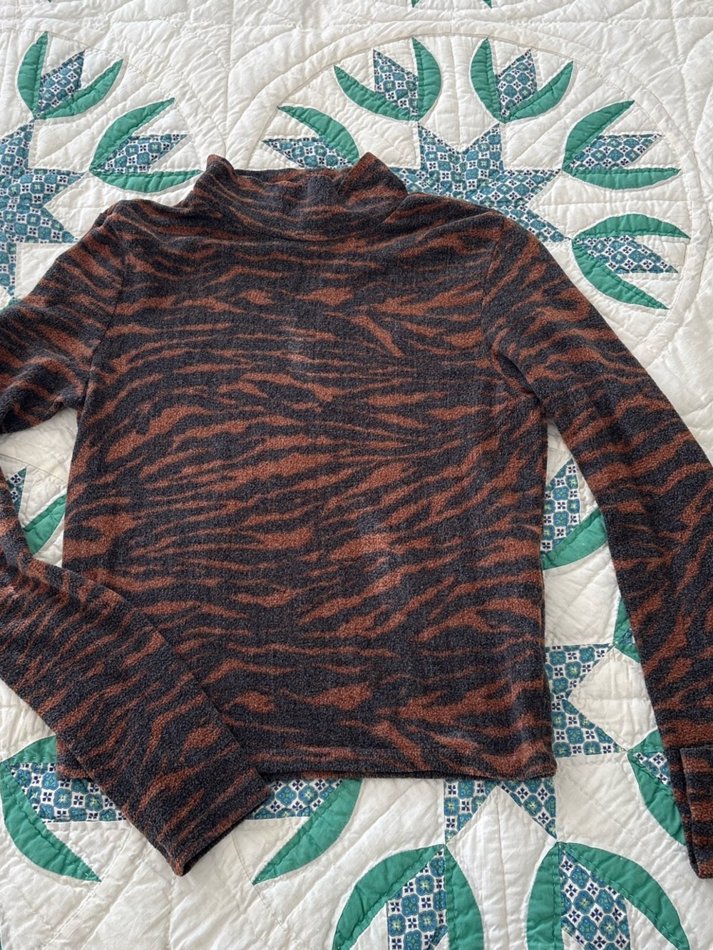 Divided Brown & Black Tiger-Stripe Turtleneck Sweater